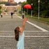 2/4pcs Mini Hand Throwing Parachute for Kids Outdoor Novel Funny Toys Game Educational Flying Sport Unique Boy Girl Gift TMZ