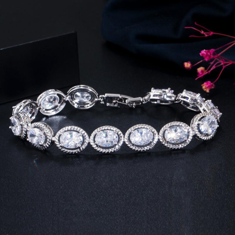 Exquisite Jewelry Simple Diamond-Encrusted Aaa Zircon Bracelet Women'S Gift