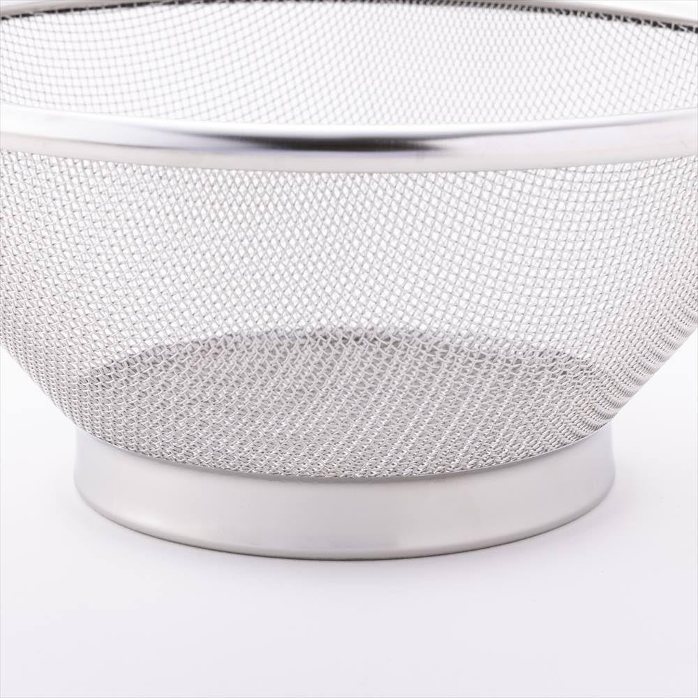 Kai Corporation Stainless Steel Bowl and Mesh Colander Ideal for and Stackable Integrated Type 6-Piece Set, Single-Person Cookware, 18cm, 21cm, 24cm,