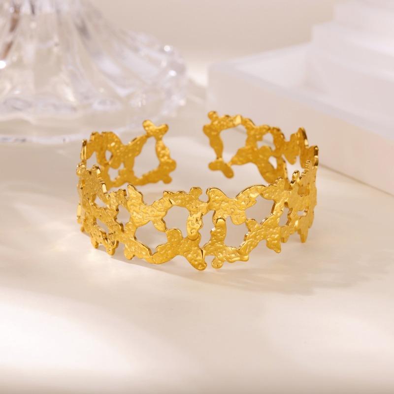 Fashion oil pressure butterfly hollow titanium steel bracelet women's high sense versatile opening adjustable personality bracelet