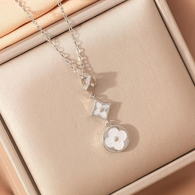 [Titanium Steel] Necklace Women's Copper Micro-inlaid Electroplating Advanced Sense Delicate Clavicle Chain Jewelry
