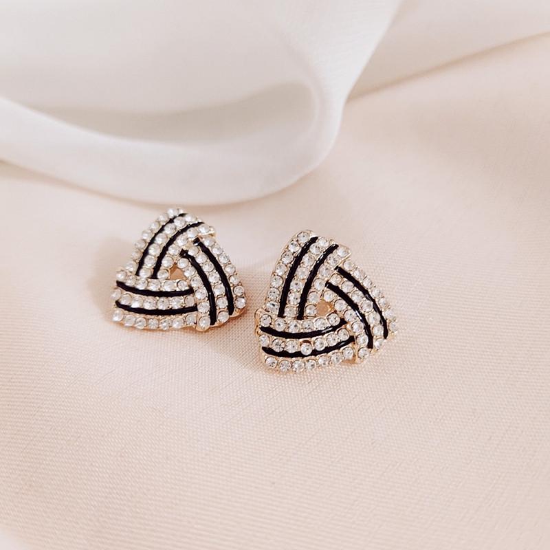 New Fashion Triangle Earrings for Women Colorful Enamel Korean New Imitation Pearl Dangle Earrings Unusual Boho Party Gifts