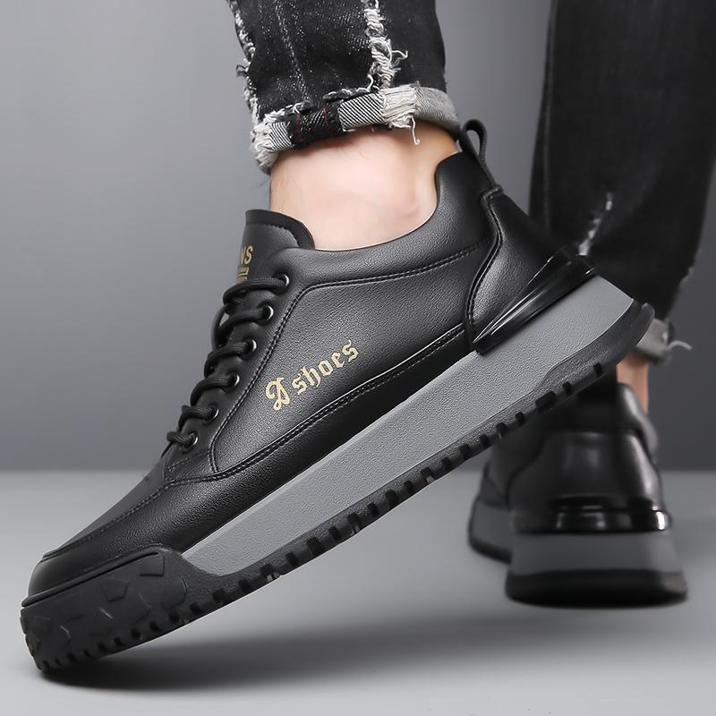 Herrskor Designade Sneakers Nya Högkvalitativa Läder Flats Bekväma Casual Utomhusskor Skateboardskor Herr Casual Skor