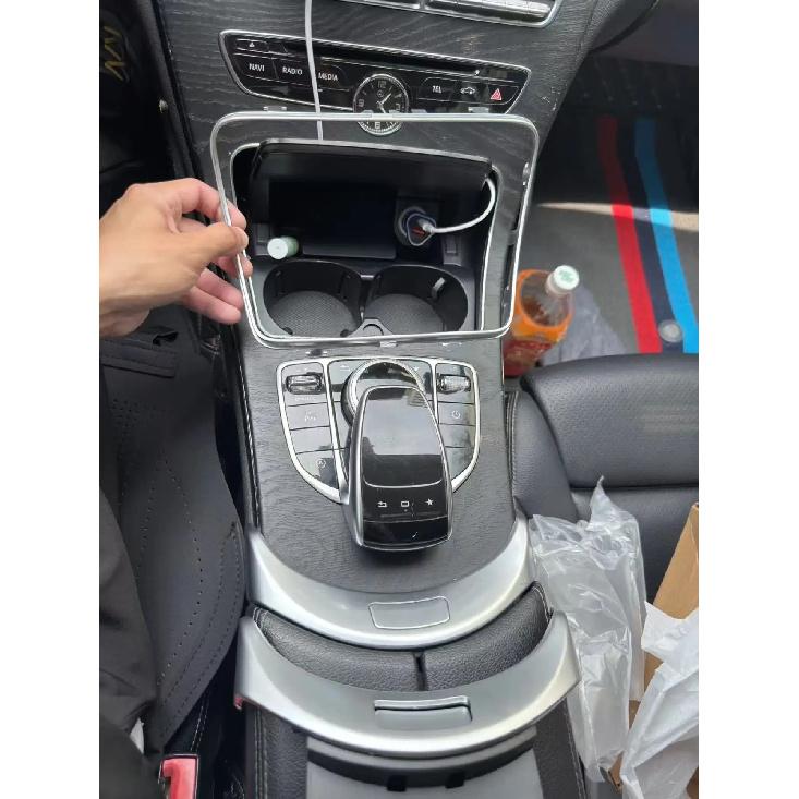 W205 Console Armrest Button Central Storage Box Switch Cover For Mercedes Benz W205 W253 C Class GLC A2056803407 A2056803307