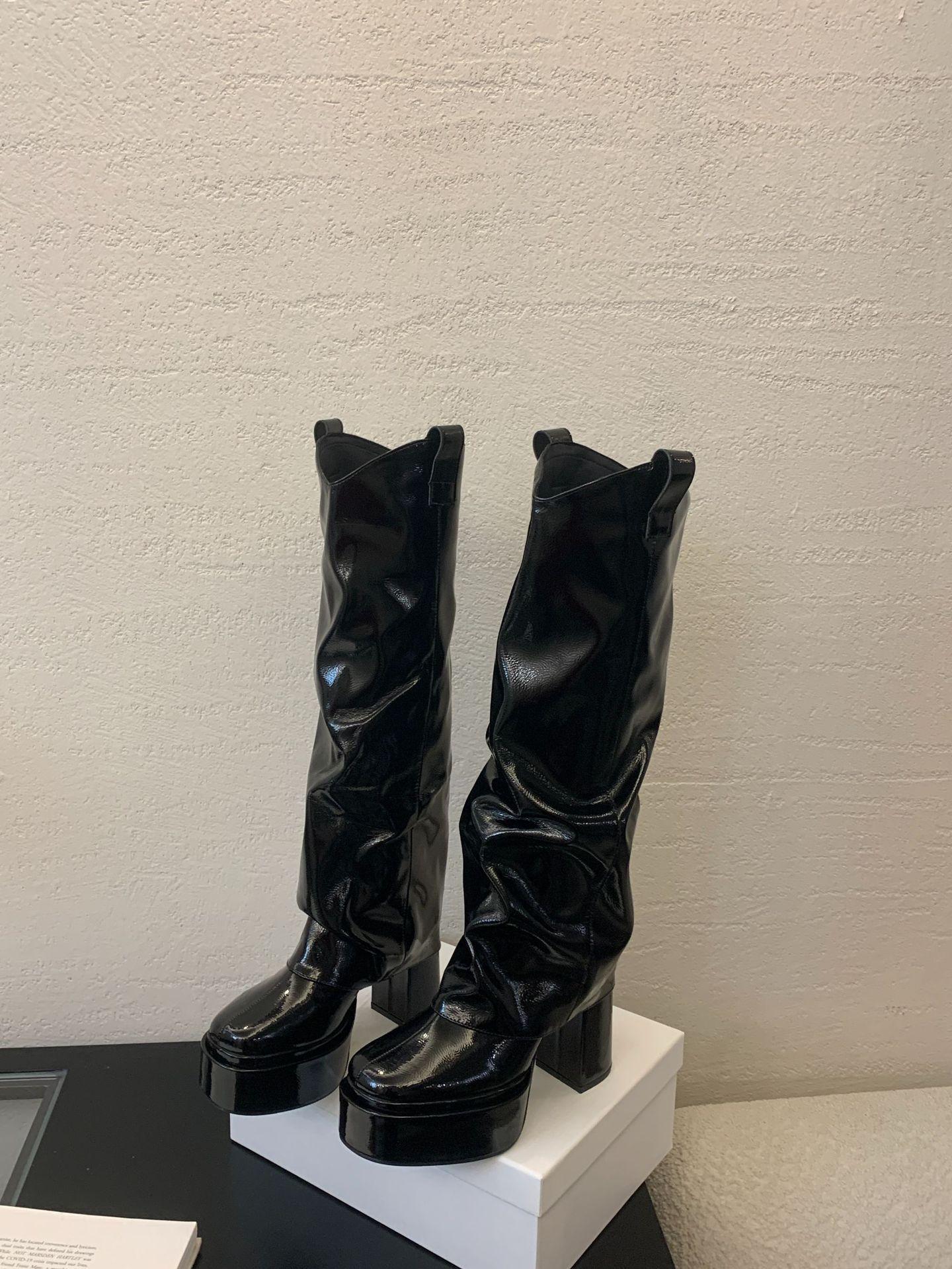 

Boots 2025 autumn and winter new thick heel piled boots v-mouth western boots women s retro outer soft-soled trousers boots 35