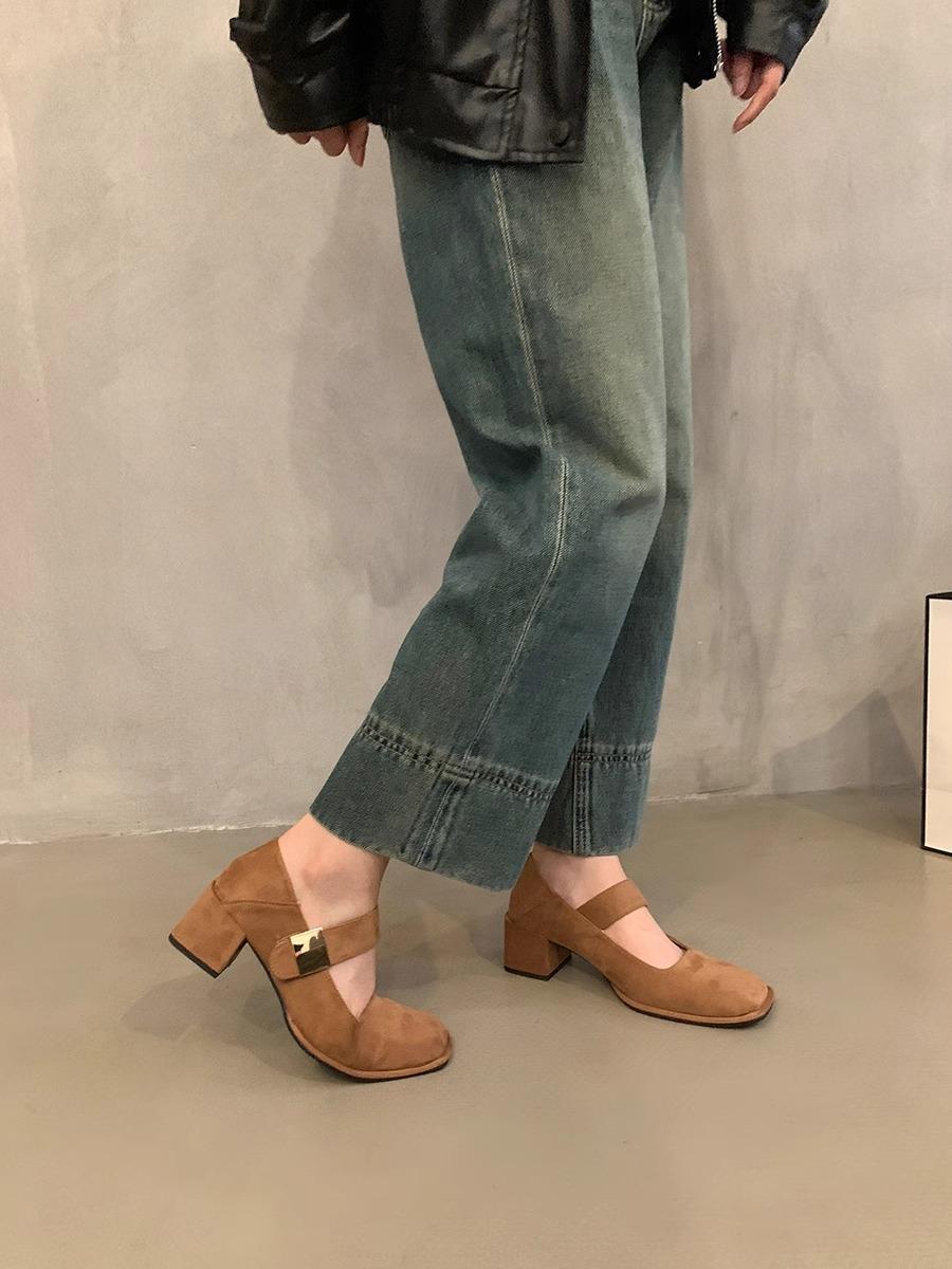 

Французские туфли-лодочки с толстым каблуком и квадратным носком, красные, темпераментные, женская обувь 2025, новые весенне-осенние, ретро туфли Мэри Джейн 39 верблюд