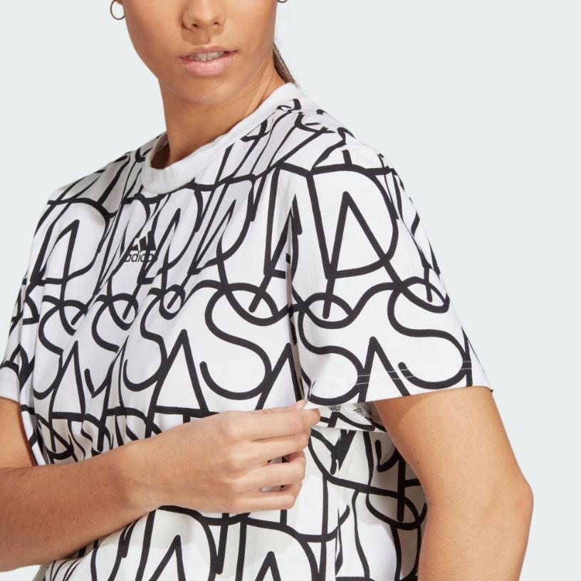 Adidas Allover Grafik Boyfriend T-Shirt Damen Tops Schwarz IC5710