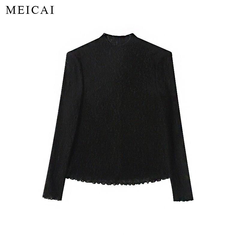 

Elegantly Tailored Wool Lace Knit High Neck Black Base Layer M (106-115 jin)