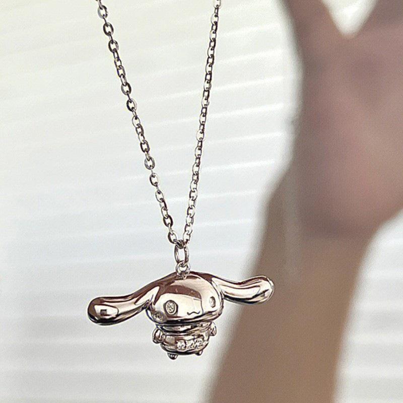 Cartoon Cat Rhinestone Necklace - Fashionable Girly Student Best Friend Chain with Niche Design.
