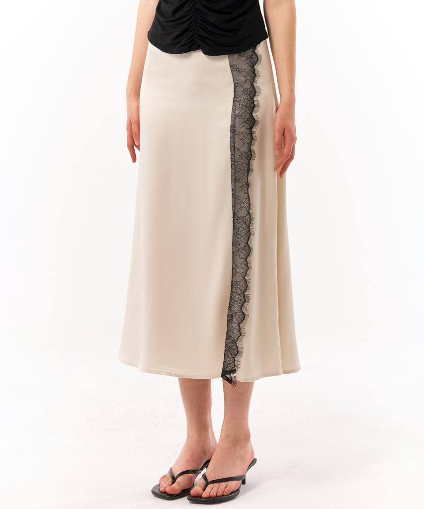 Retour Deux Vingt Quatre Elodie Lace Front-Slit Skirt (Cream White)