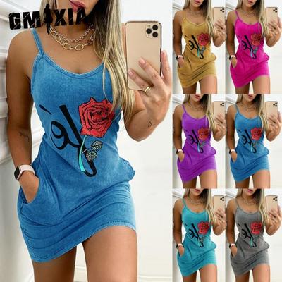 Γυναικείο Κομψό Καλοκαιρινό Φλοράλ Μίνι Φόρεμα Bodycon από Τζιν με Στενή Γραμμή, Αμάνικο, με Σχέδιο Τυπωμάτων Γραμμάτων και Τσέπη