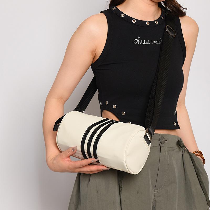 Large Capacity Canvas Bag Girls 2025 New Fashion Versatile Single Room Messenger Bag High Sense Casual Cylinder Bag
