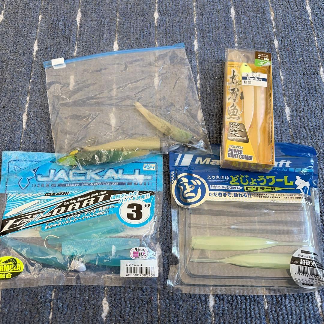 Used Hairtail lure, worm set