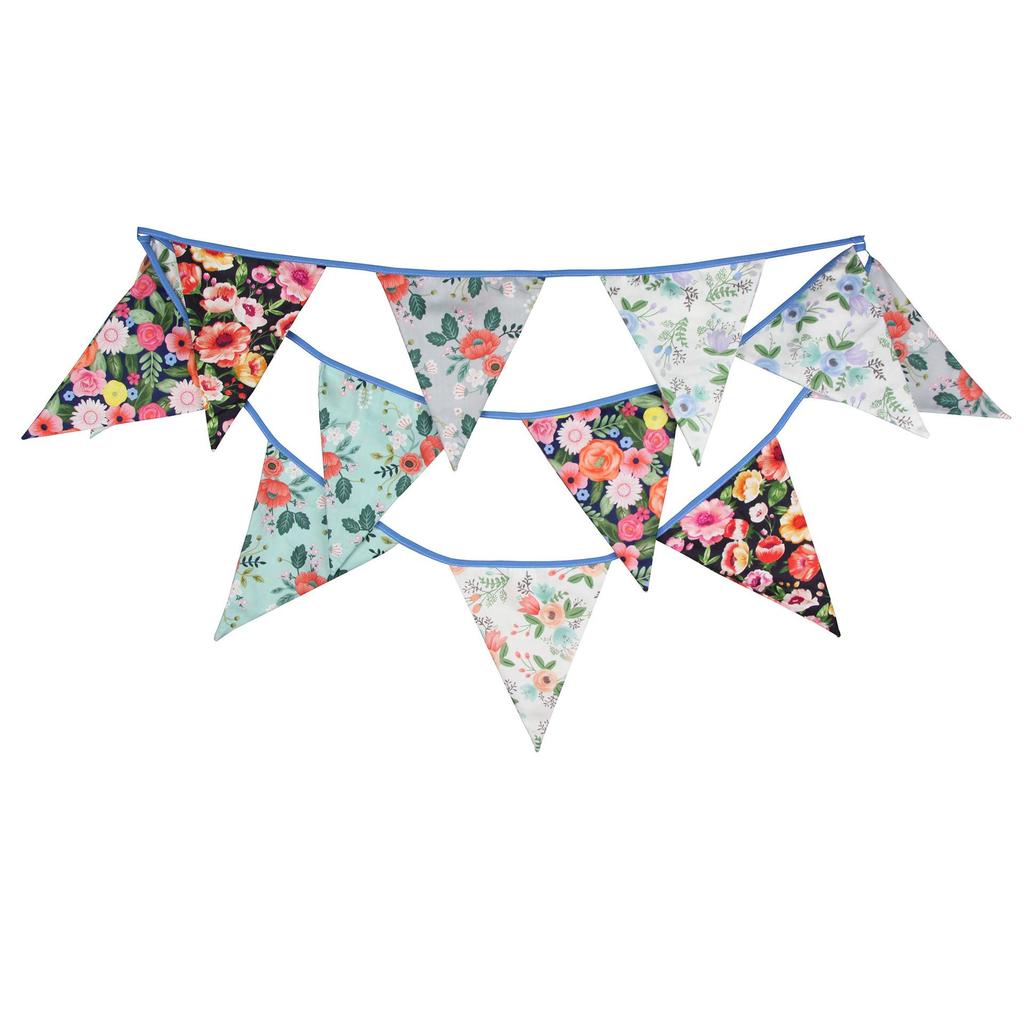 Large Cotton Triangle Flags for Parties and Outdoor Events