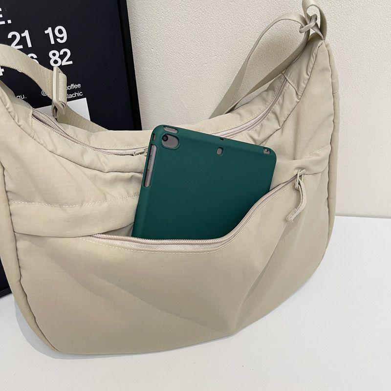 Nylon Sporttasche mit großem Fassungsvermögen und geringem Gewicht - Damen vielseitige wasserdichte Umhängetasche 2025