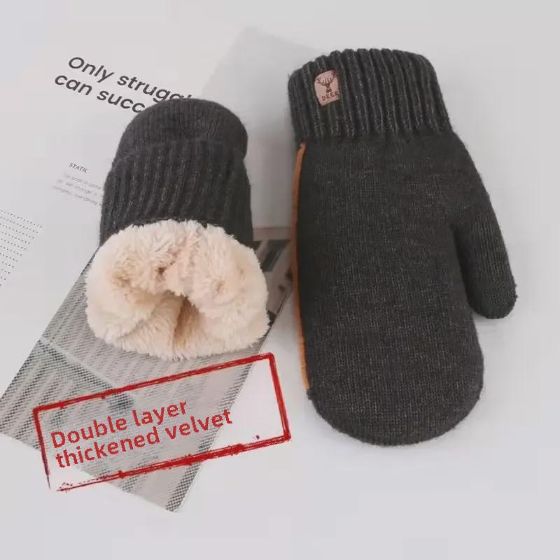 Warme Winterhandschuhe aus Samt und Baumwolle für Herren zum Radfahren. Winddichter, verdickter Wollstrick. Koreanische Art. Tasche inklusive.