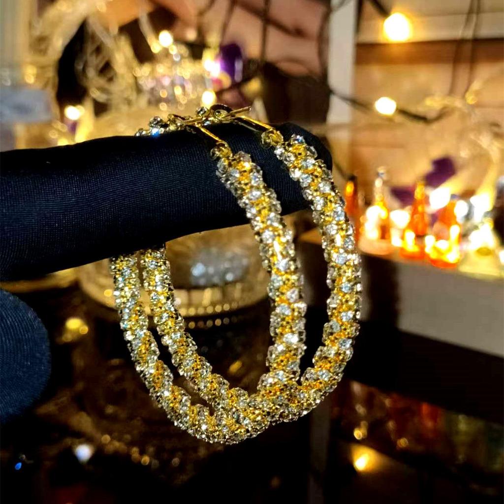 Luxury Rhinestone Hoop Earrings: Simple, Fashionable, and Exaggerated Design for Women