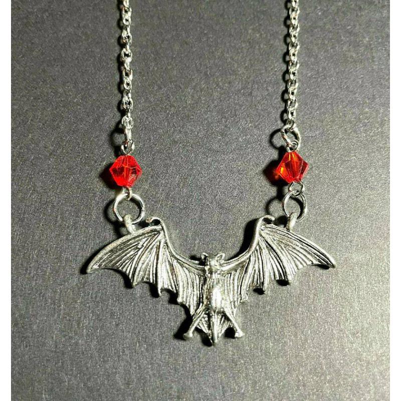 Gothic Punk Halloween Bat Pendant Necklace - Trendy Fashion Jewelry
