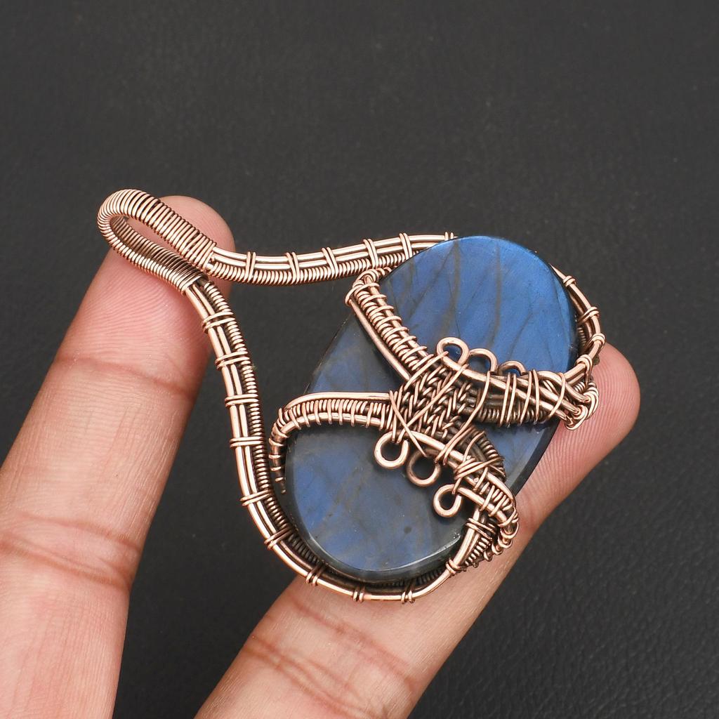 Pendentif Labradorite Bleue Naturelle Fil de Cuivre Enroulé à la Main Collier Style Antique Bijoux pour Femmes