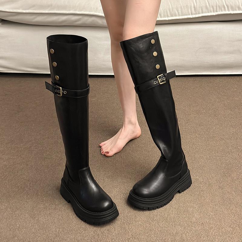 

Черные ретро ботинки на толстом каблуке и платформе в британском стиле женские 2025 осень и зима новые ботинки высокие и стройнящие ботфорты 35