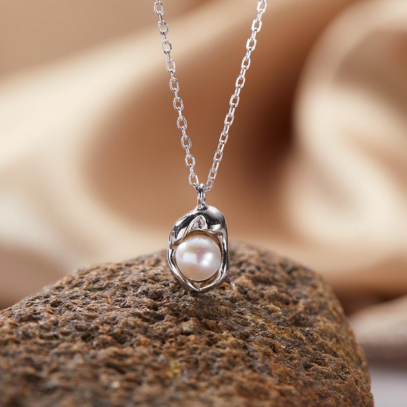 S925 Sterling Silver Natural Gemstone Freshwater Pearl Pendant Necklace Plated With 18K Real Gold Collarbone Chain Niche Cold Feeling Women