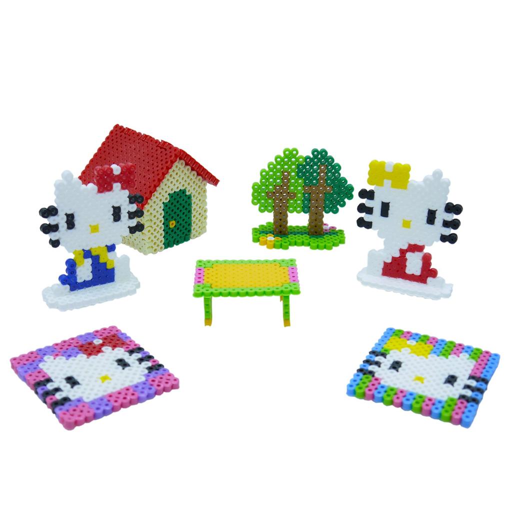 Perler Beads Hello Kitty in a Tube, 4800 Pieces