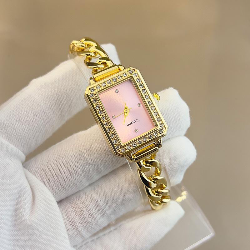 Ceas pătrat vintage cu quartz pentru femei, brățară cu diamant încorporat, design unic de lux, ceas de mână elegant pentru fete, cadou