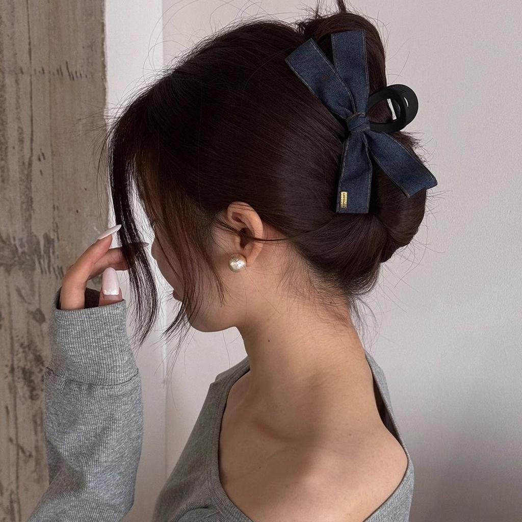 Korean Trendy Denim Bow Claw Clip 2025: Stylish Large Shark Headwear for Women