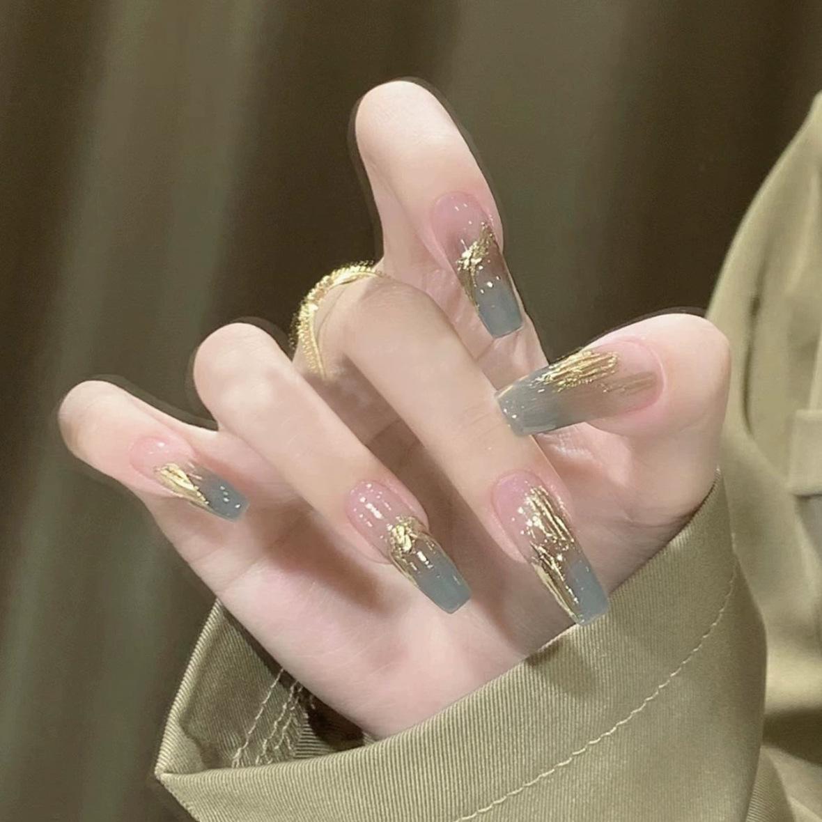 

Gradient Gold Thread False Nail Patches - Detachable, Wearable Nail Art Gentle Pure Desire [Glue Version]