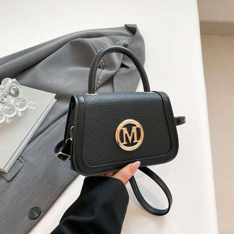 Сегодняшняя популярная маленькая сумка женская весенняя новая мода ретро сумка-мессенджер ручная сумка женская интернет-знаменитость универсальная