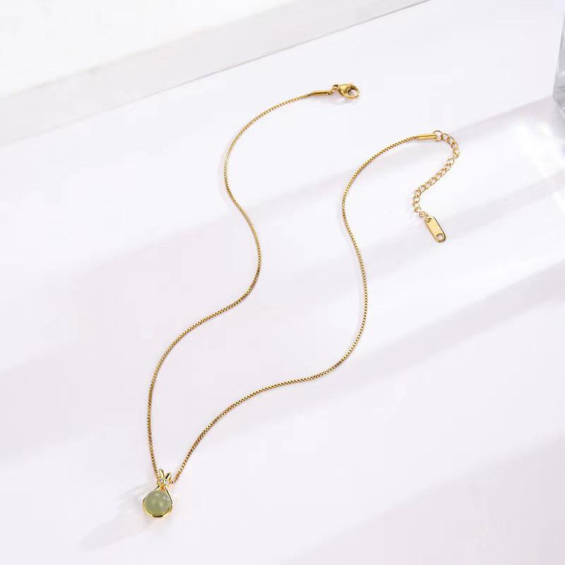 Lucky Bag Hetian Jade Titanium Steel Women's Necklace - Light Luxury Pendant Clavicle Chain, Simple Ins Choker.