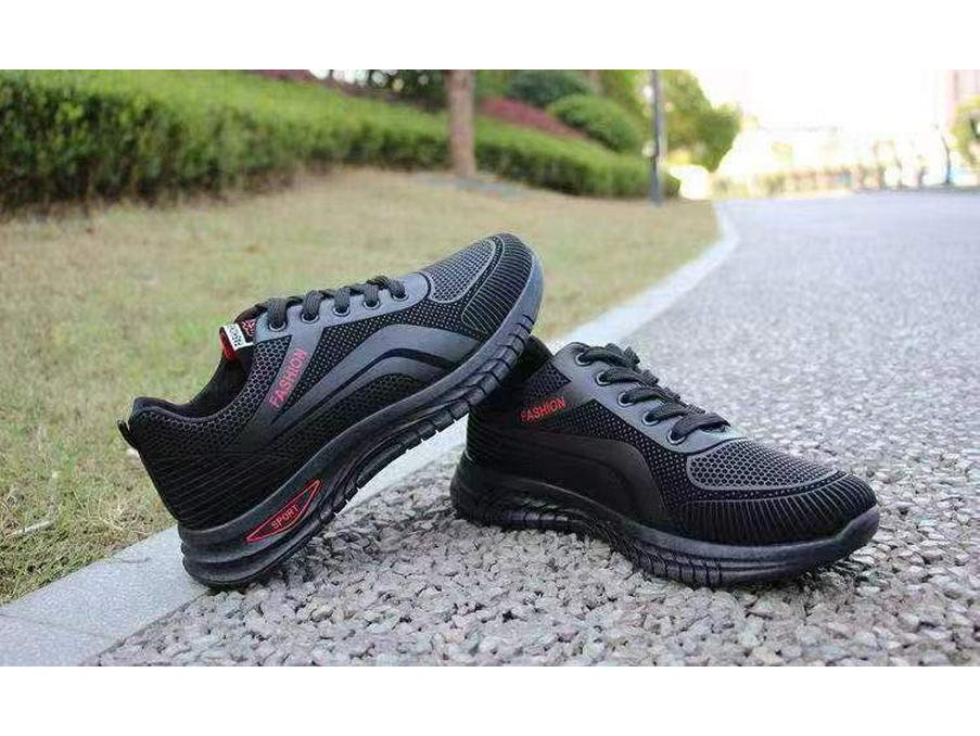 Men's Spring/Summer Leather Water Sports Shoes - Casual, Versatile, Trendy, Soft Sole Running Shoes