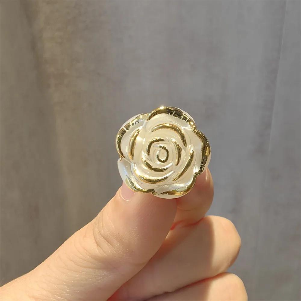 

Модные сетчатые цветочные украшения для обуви Шармы для шнурков для кроссовок Девочка Жемчужный кружевной бант Шарм для обуви Шнурки Пряжка 1 шт.