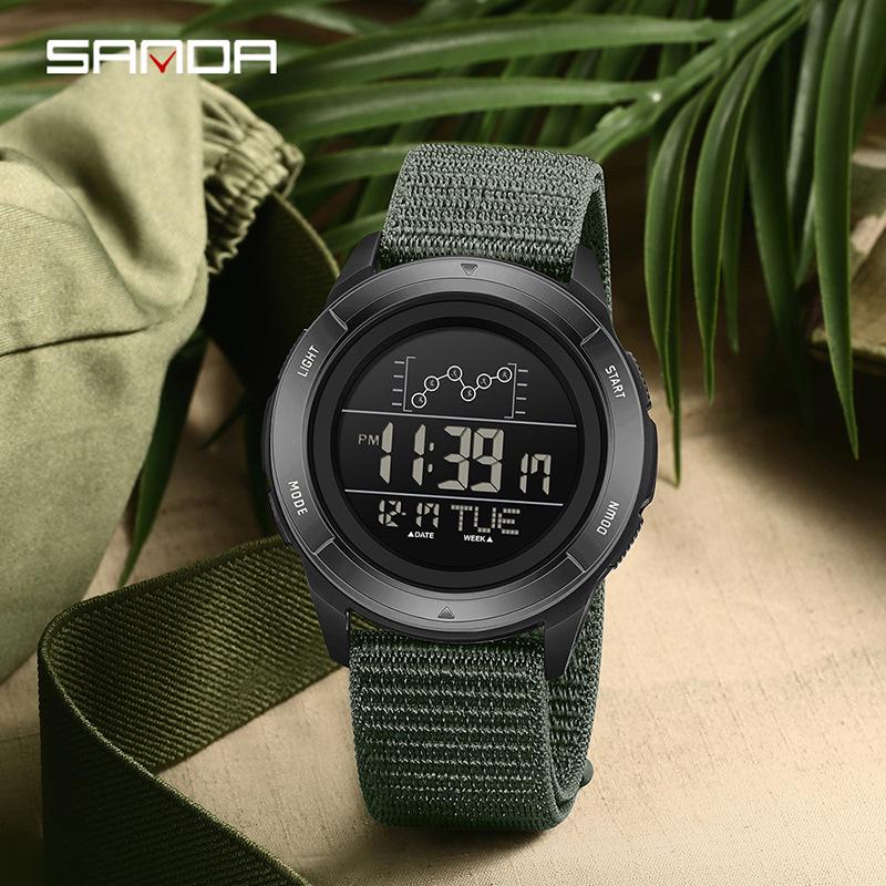 SANDA Outdoor Multifunctional Waterproof Men's Watch with Large Screen Display for Students