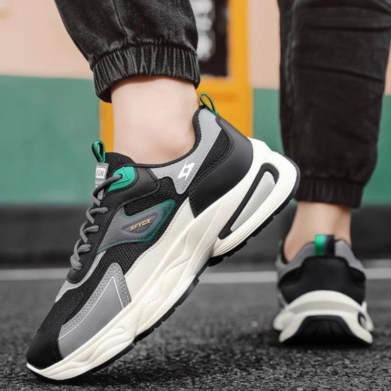 Chaussures d'été respirantes pour hommes 2025 nouvelles chaussures en maille déodorante chaussures de sport et de loisirs plateforme étudiants collège chaussures tendance papa