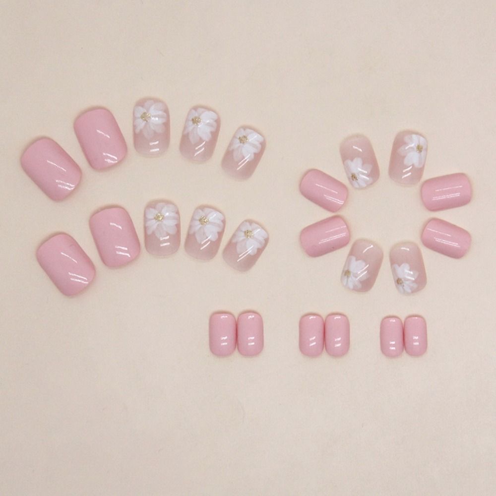 Gradient Pink Fake Nails Short Round Nail Tips Fashion False Nails  for Salon