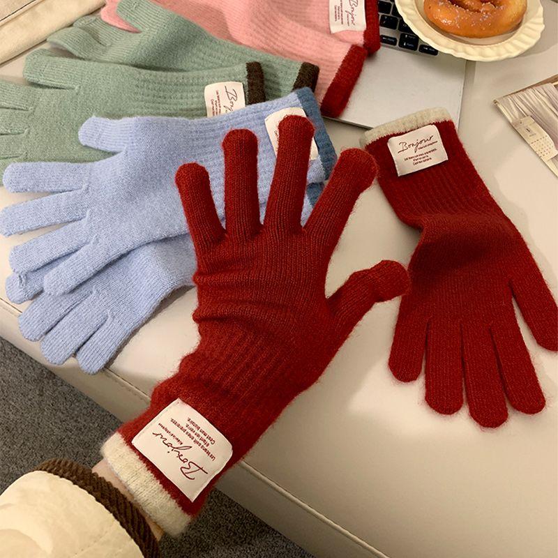 

Korean Series Applique Cashmere Knitted Gloves Women Winter Outdoor Warm Long Touch Screen Finger Division Cycling Gloves Red All yards