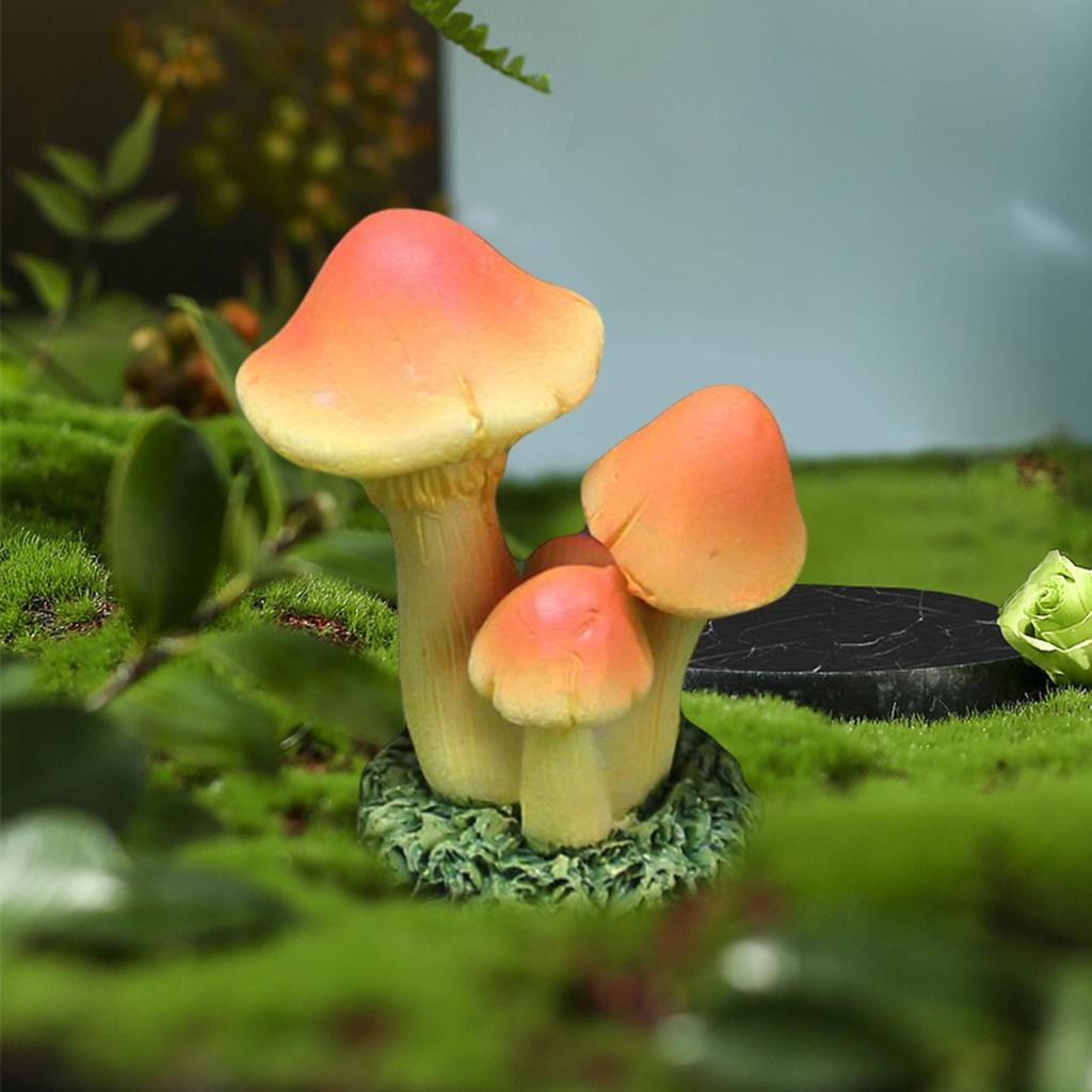 Cute Mini Resin Mushroom Shaped Figure Ornament Decor Statue Waterproof Miniature Gift Patio Bonsai Dollhouse Fairy Garden Lawn