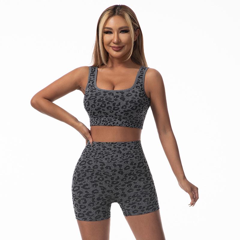 High-Waisted Leopard Print Tummy Control Yoga Set with Peach-Effect Tank Top