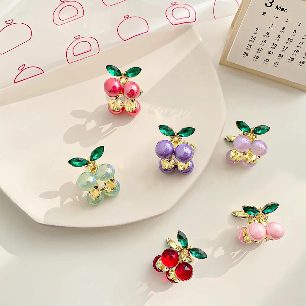 Jemné křišťálové třešňové mini malé vlasové drápy kovové kamínkové sponky do vlasů pro ženy, sponky do vlasů s krabím klipem, vlasové doplňky