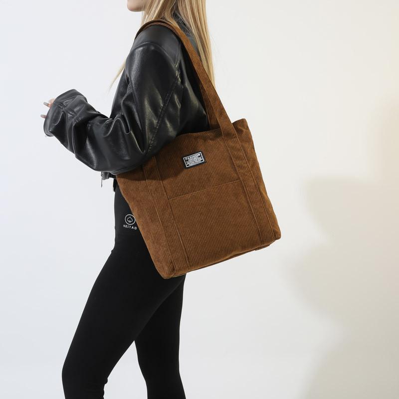 Wholesale Fashionable Oversized Corduroy Plaid Tote Bag For Women Street Style Winter New Trendy Armpit Shoulder Bag