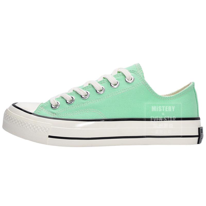 New Product Hot Sale New Classic Canvas Shoes 18/211 New Color