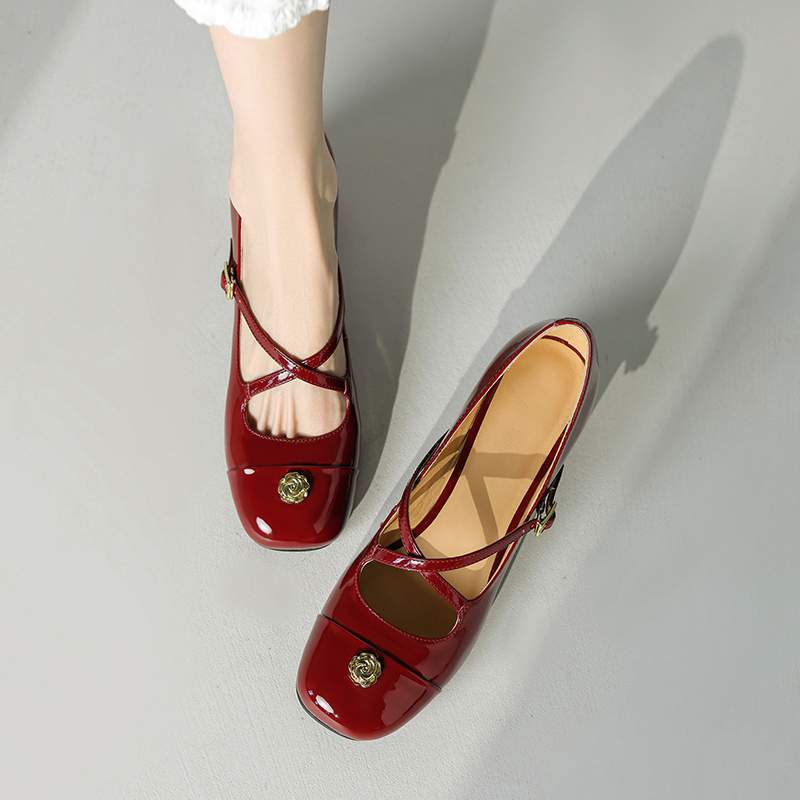 Krazing Pot Sheepskin Square Toe Med Heels Autumn Summer Shoes Metal Flowers Women Mary Janes Fashion Pumps