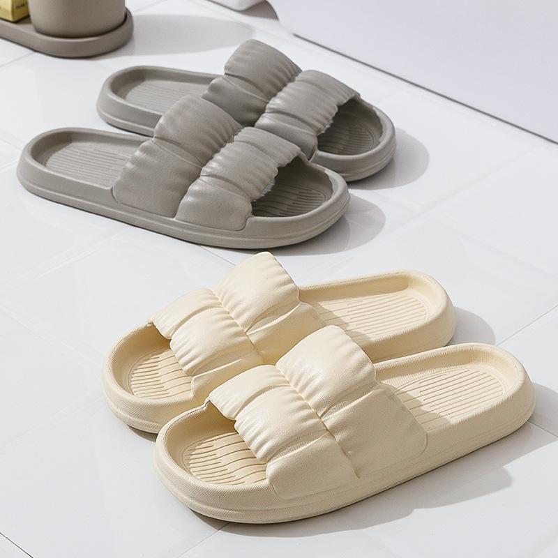 Women Bathroom Slippers Cloud Cushion Slides Summer Flat Sandals Thick Platform Shoes Man Indoor Non-Slip Flip Flops Couple Shoe