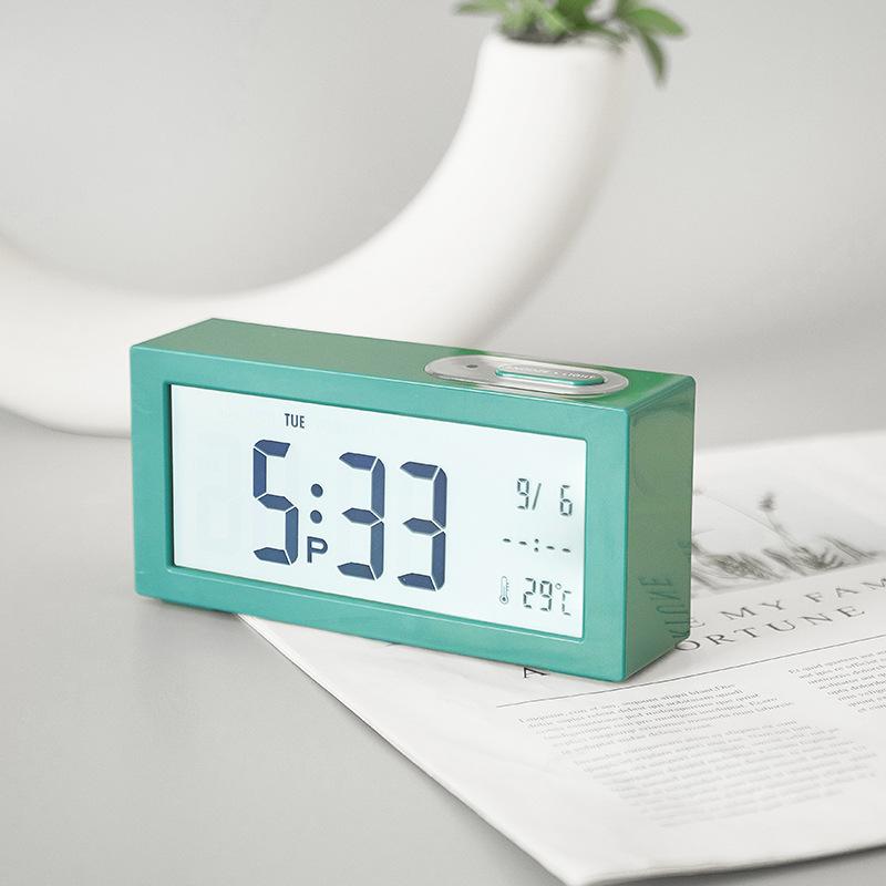 Simple Multifunctional Clock Photosensitive Bedside Small Alarm Clock LCD Student Clock Large Screen 8890H