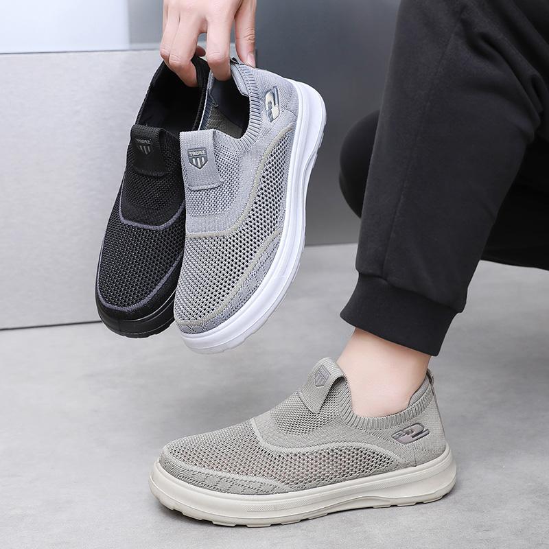 Shoes men's summer new men's casual round head soft sole wear-resistant mesh shoes versatile one-pedal men's shoes foreign trade single shoes
