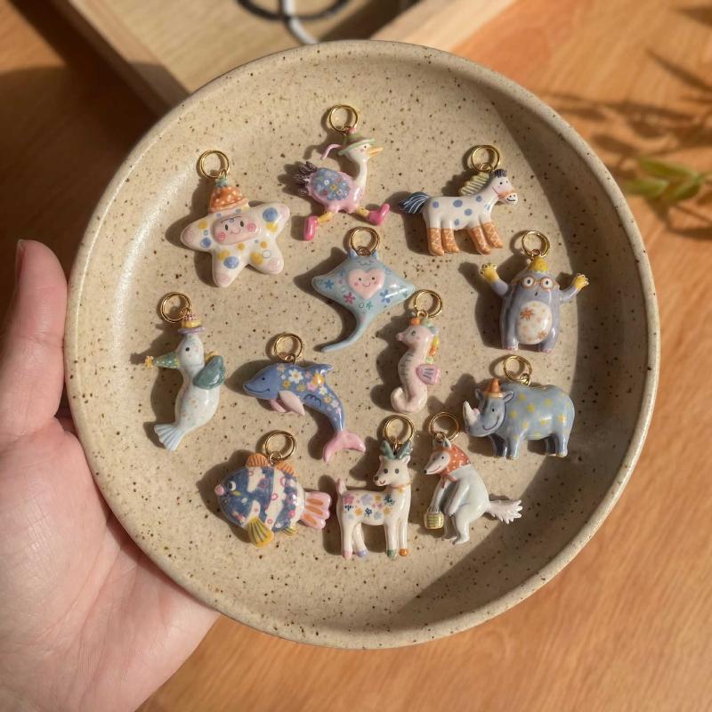 Cute Hand Painted Ceramic Animal Pendants Lovely Cartoon Designs Perfect For Diy Jewelry Making Necklace Bracelet Crafts