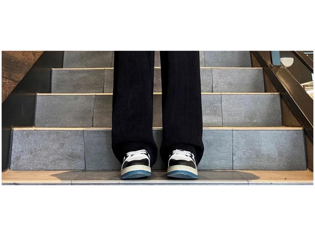 Unisex Retro Jacquard Corduroy Straight-Leg Wide Sweatpants - Autumn/Winter Student Style