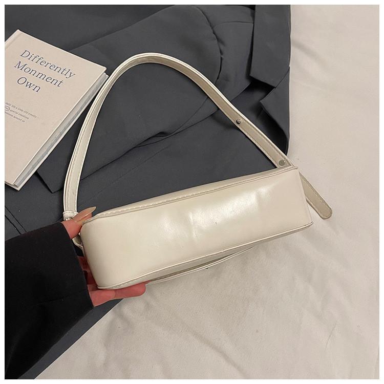IELGY Trendy All-Match Small Square Bag Fashion One-Shoulder Casual Messenger Bag