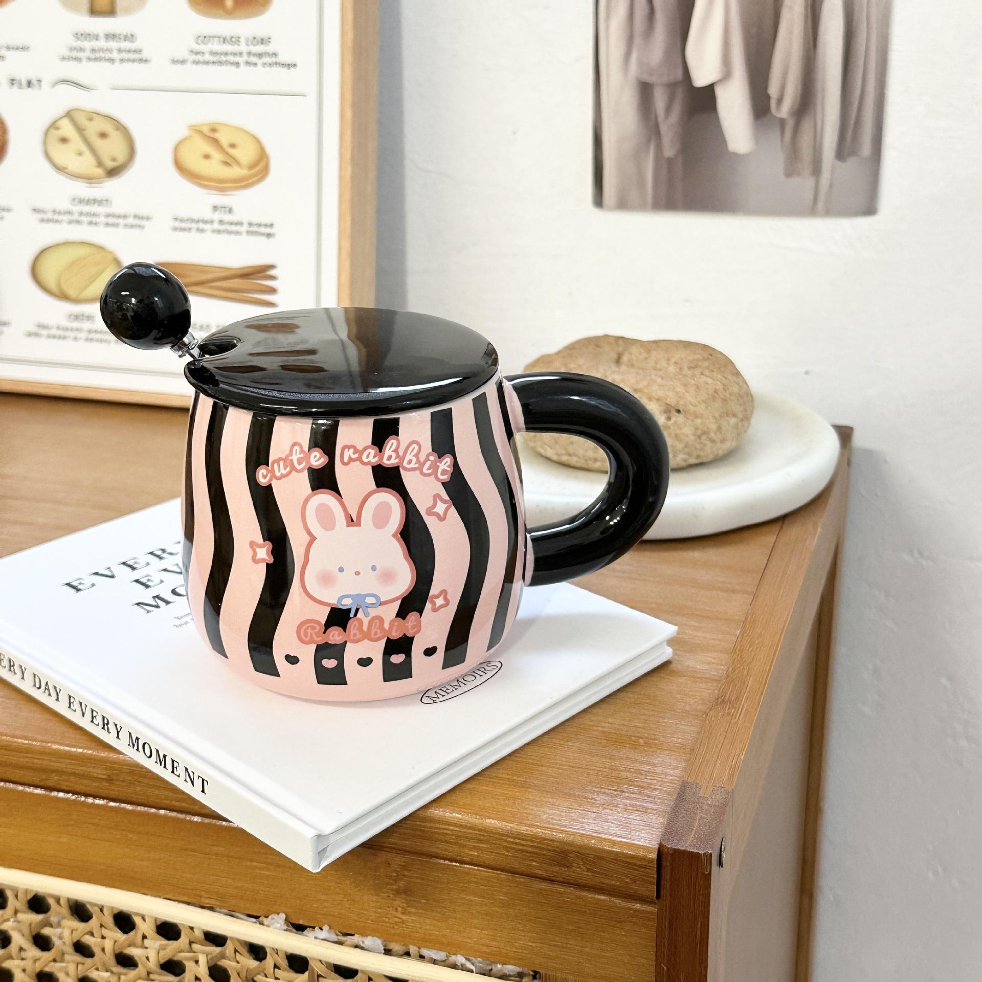 

High Value Mug with Lid Spoon Ceramic Water Cup for Women Cute Cat Breakfast Cup Activity Souvenir 301-400ml